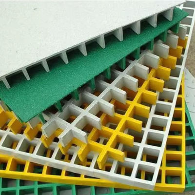 Swimming Pool Molded Fiberglass Grating Anti Aging FRP Mesh GRP Landscaping Grids