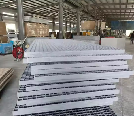 Modern Style Frp Grating Panels Fiberglass Grating Sheet 1220x3660mm For Car Washing Room