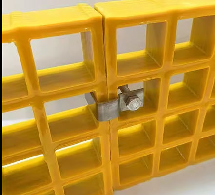 Custom Size Color Thickness FRP Grating , Pultrusion Fiberglass Molded Mesh Grating