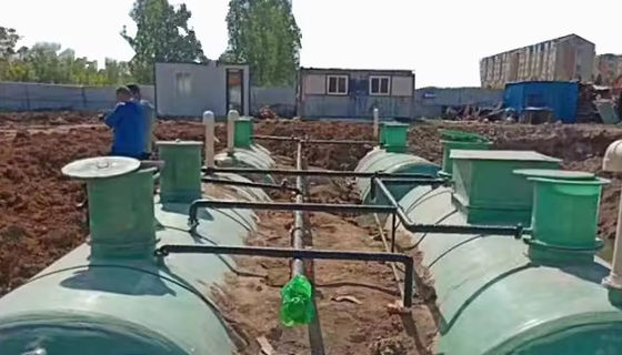 Fiber Reinforced Plastic FRP Storage Tanks Sewage Treatment Cylindrical Shape